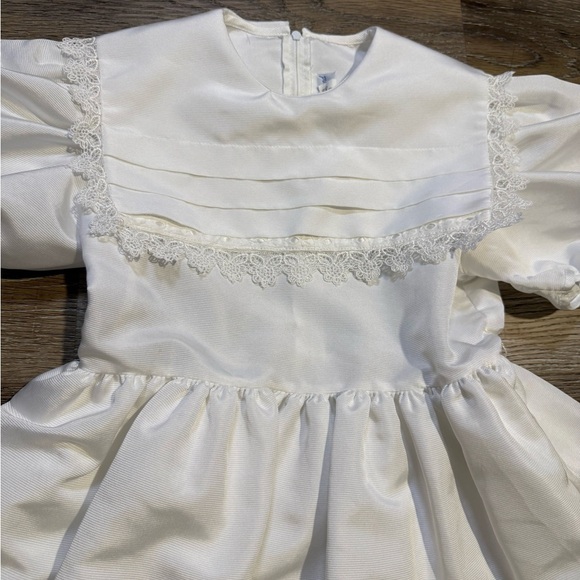 Jayne Copeland Girls first communion Dress - Picture 2 of 9